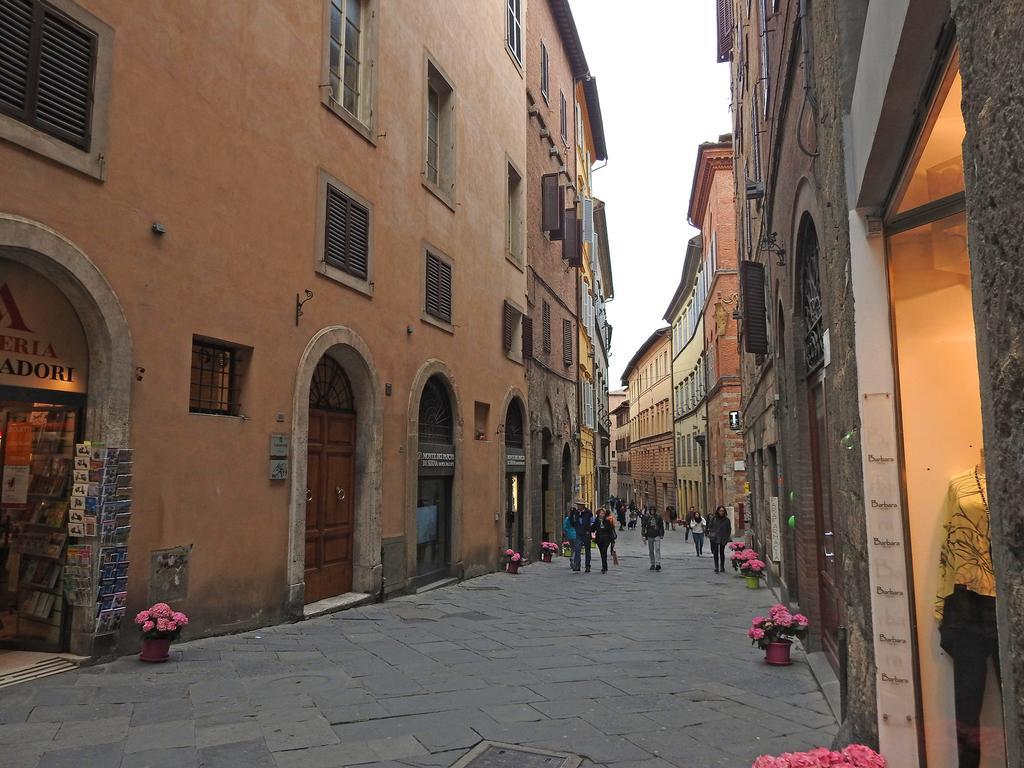 Appartamenti Siena Centro Exterior foto